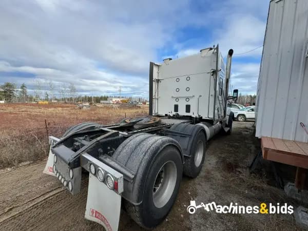 2022 KENWORTH T880 — photo 5