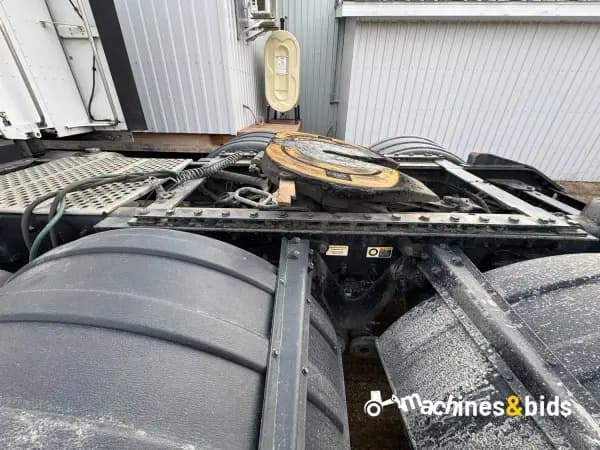 2022 KENWORTH T880 — photo 9