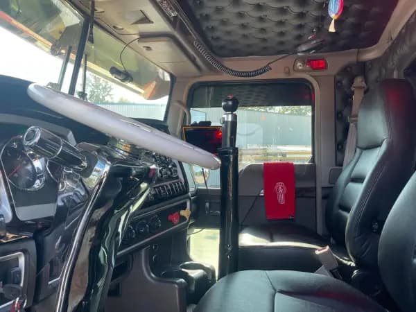 2019 KENWORTH W900L — photo 14