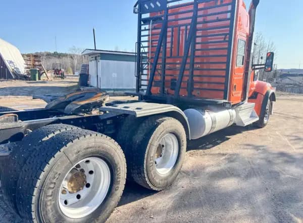 2025 KENWORTH W990 — photo 4