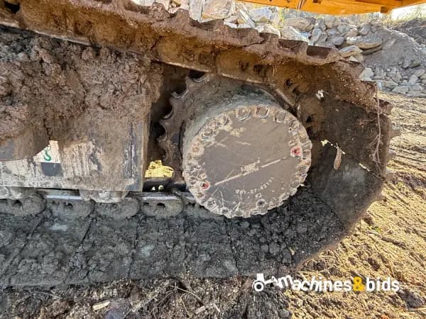 2023 KOMATSU PC210 LC-11 — photo 18