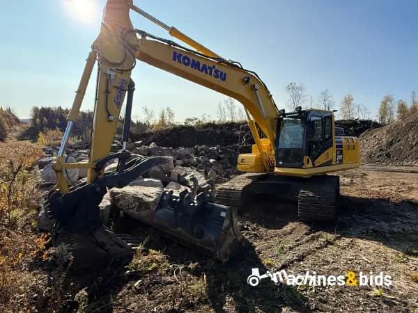 2023 KOMATSU PC210 LC-11 — photo 9