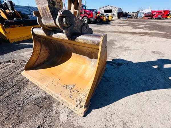 2004 KOMATSU PC300 LC-7 — photo 11