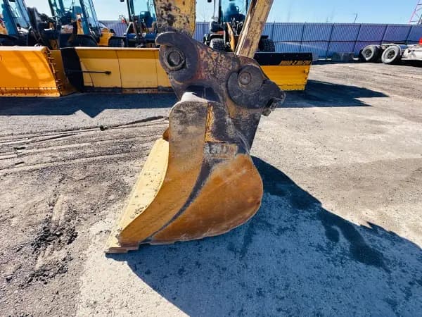 2004 KOMATSU PC300 LC-7 — photo 12