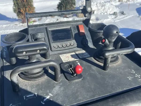 2024 KUBOTA SCL1000 — photo 4