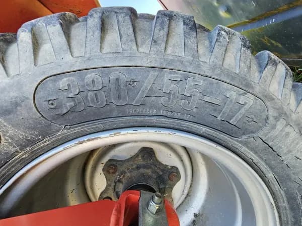 2010 Planting Attachments KVERNELAND 4236LT — photo 11