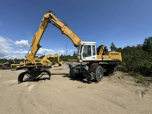 2000 LIEBHERR A932 LITRONIC — photo 25