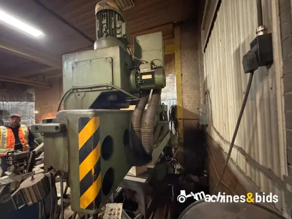 MAS V050 — photo 4