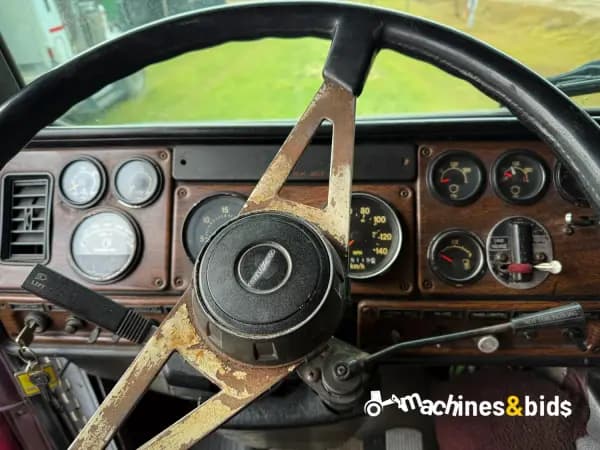 1990 NEW HOLLAND 518 — photo 4