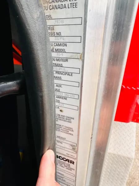 2016 PETERBILT 348