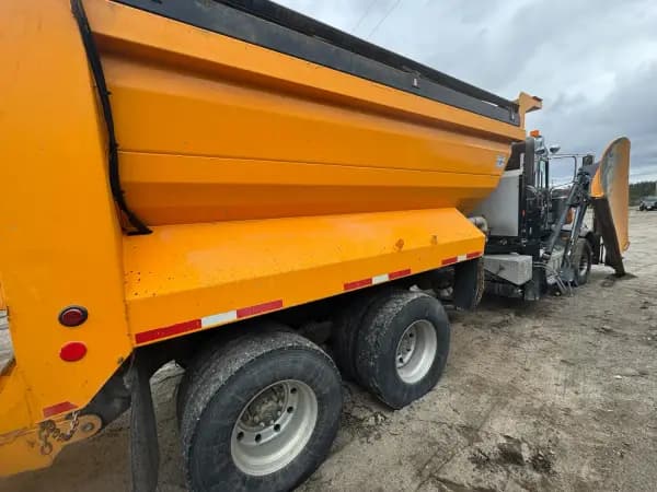 2014 PETERBILT 367 — photo 8