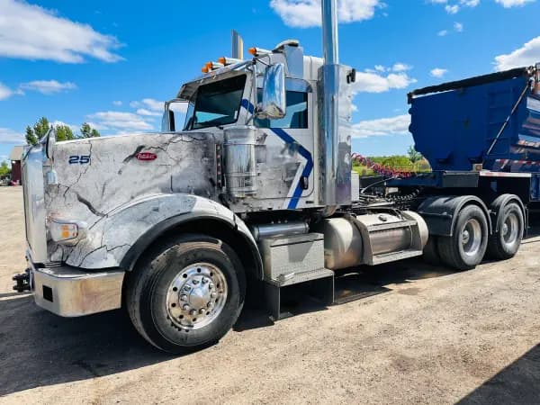 2020 PETERBILT 367