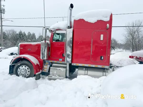 2008 PETERBILT 388 — photo 4