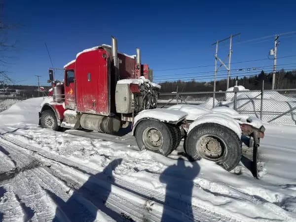 2020 PETERBILT 389