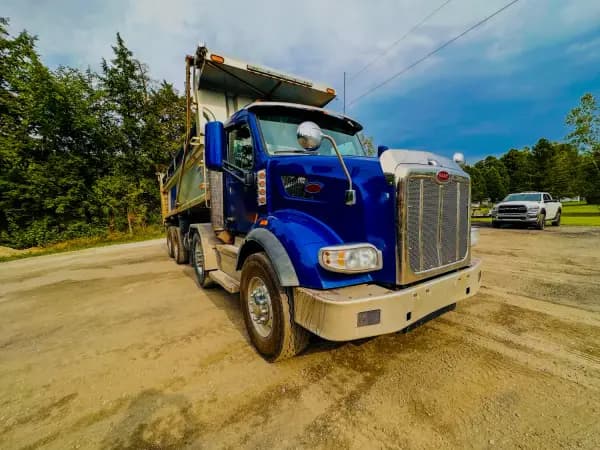 2018 PETERBILT 567 — photo 7