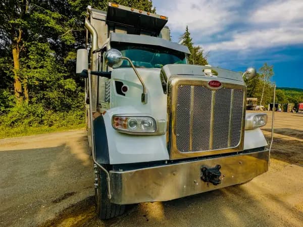 2022 PETERBILT 567 — photo 5