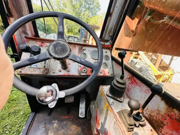1986 SKY TRAK 9038 — photo 14