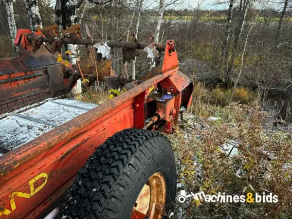 1990 TIMBERJACK 430 — photo 4