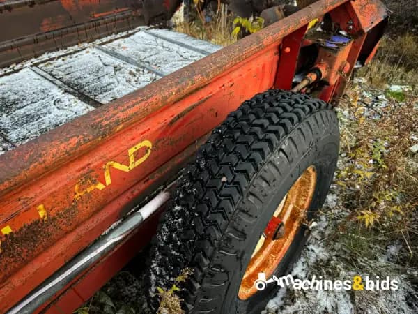 1990 TIMBERJACK 430 — photo 8