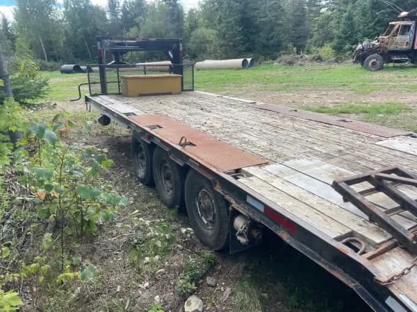 Fifth Wheel — photo 6