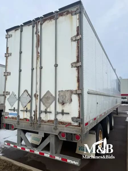 2013 VANGUARD VIP 4000 — photo 2