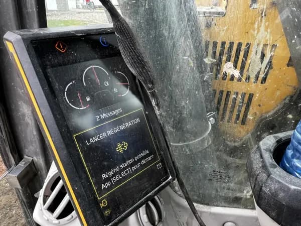 2017 VOLVO ECR145EL — photo 2