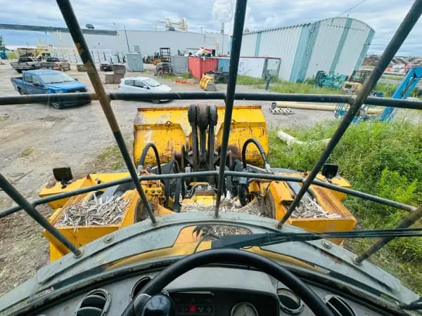 1995 VOLVO L150 — photo 17