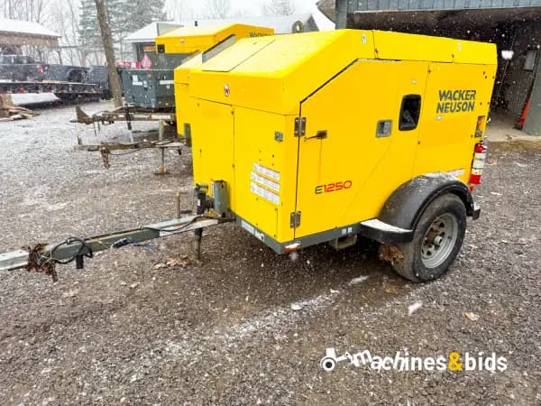 2016 WACKER NEUSON E1250 — photo 3