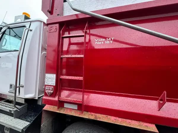 2015 WESTERN STAR 4700 — photo 12
