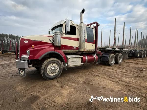 2020 WESTERN STAR 4900 — photo 2