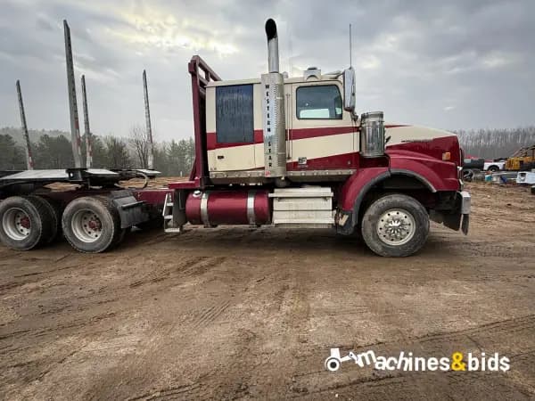 2020 WESTERN STAR 4900 — photo 4
