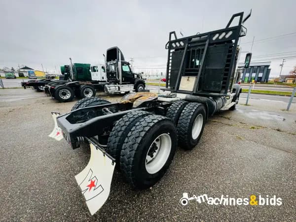 2020 WESTERN STAR 4900 — photo 6