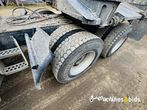 2019 WESTERN STAR 4900FA — photo 10