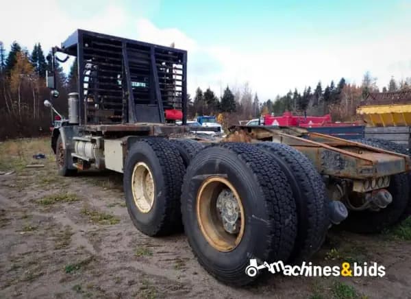 2003 WESTERN STAR 6900XD — photo 3