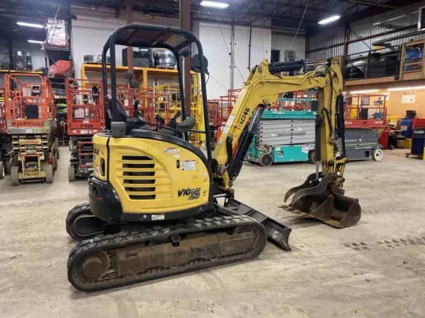 2018 YANMAR VIO25, Excavators