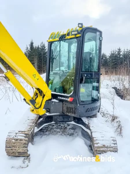 2005 YANMAR VIO40-5