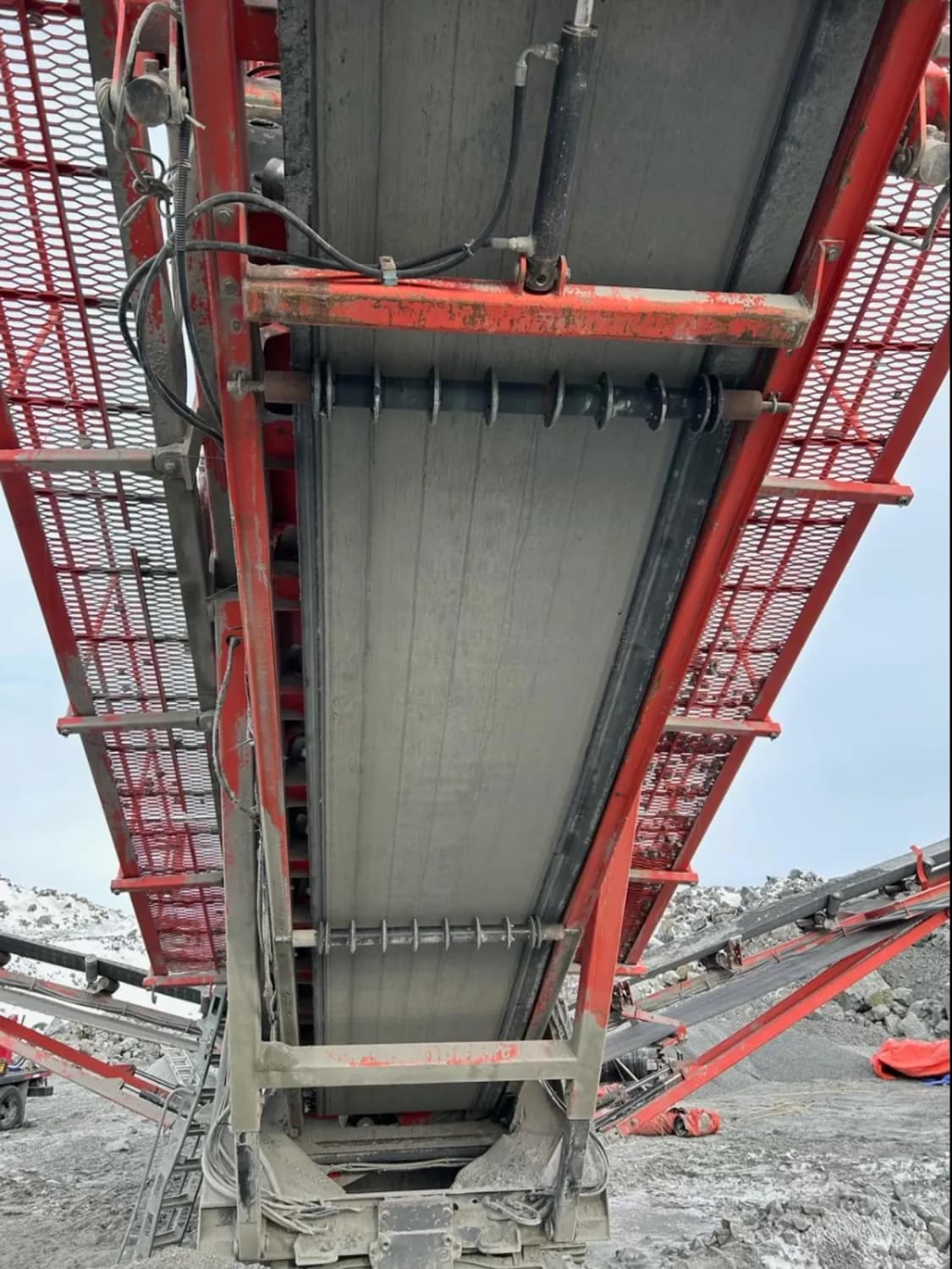 2011 TEREX FINLAY 694+ — photo 3