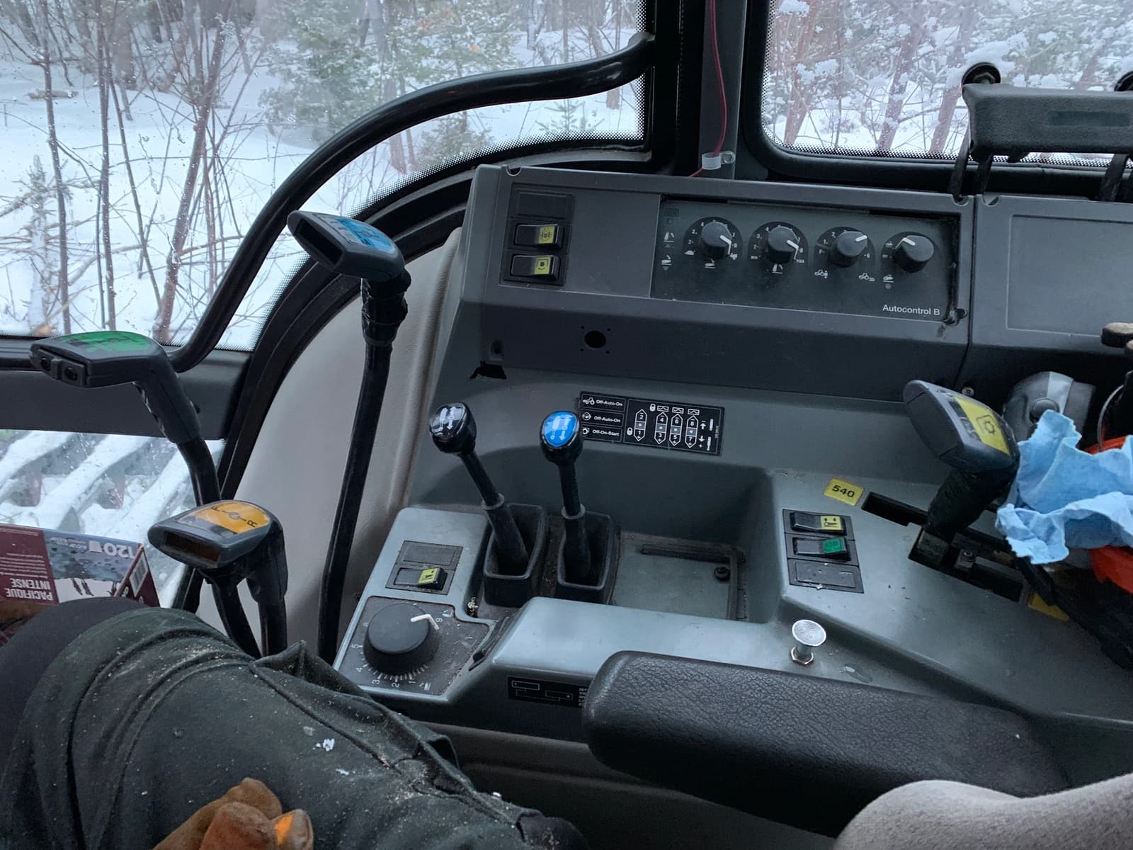 VALMET VALTRA 6800 2001 — photo 4