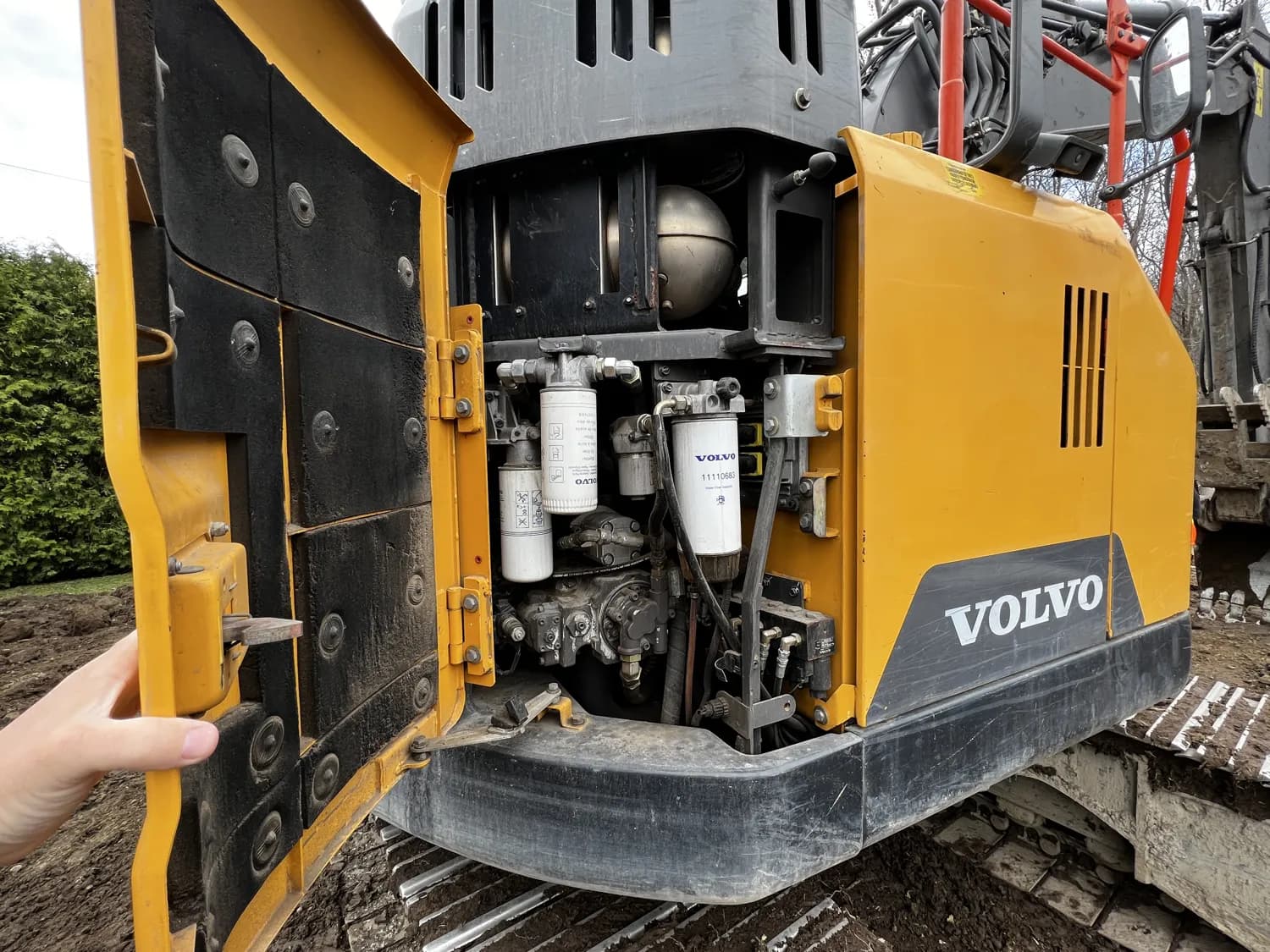 2017 VOLVO ECR145EL — photo 10