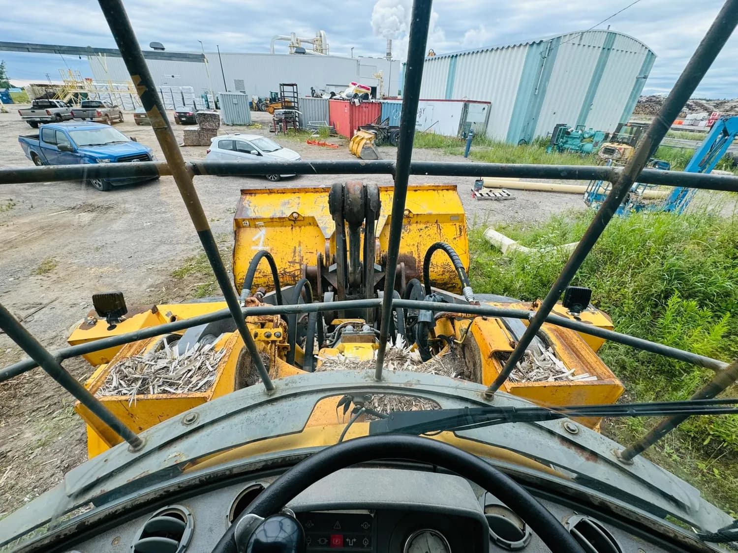 1995 VOLVO L150 — photo 17