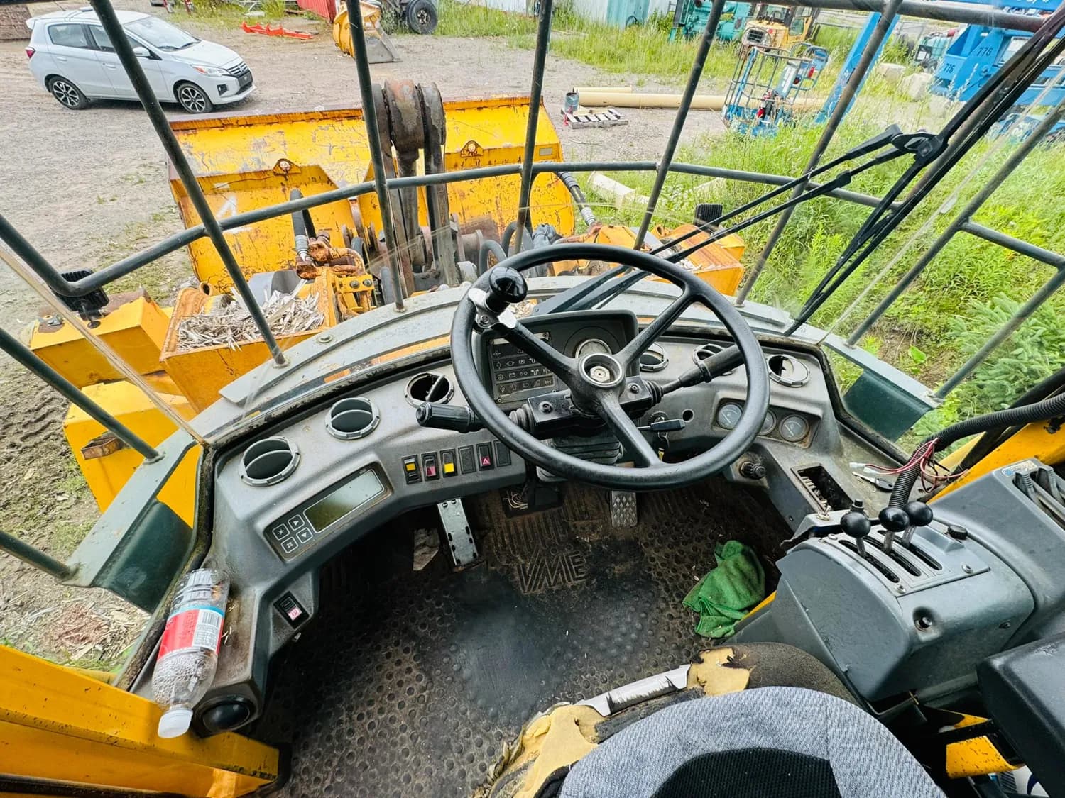 1995 VOLVO L150 — photo 2