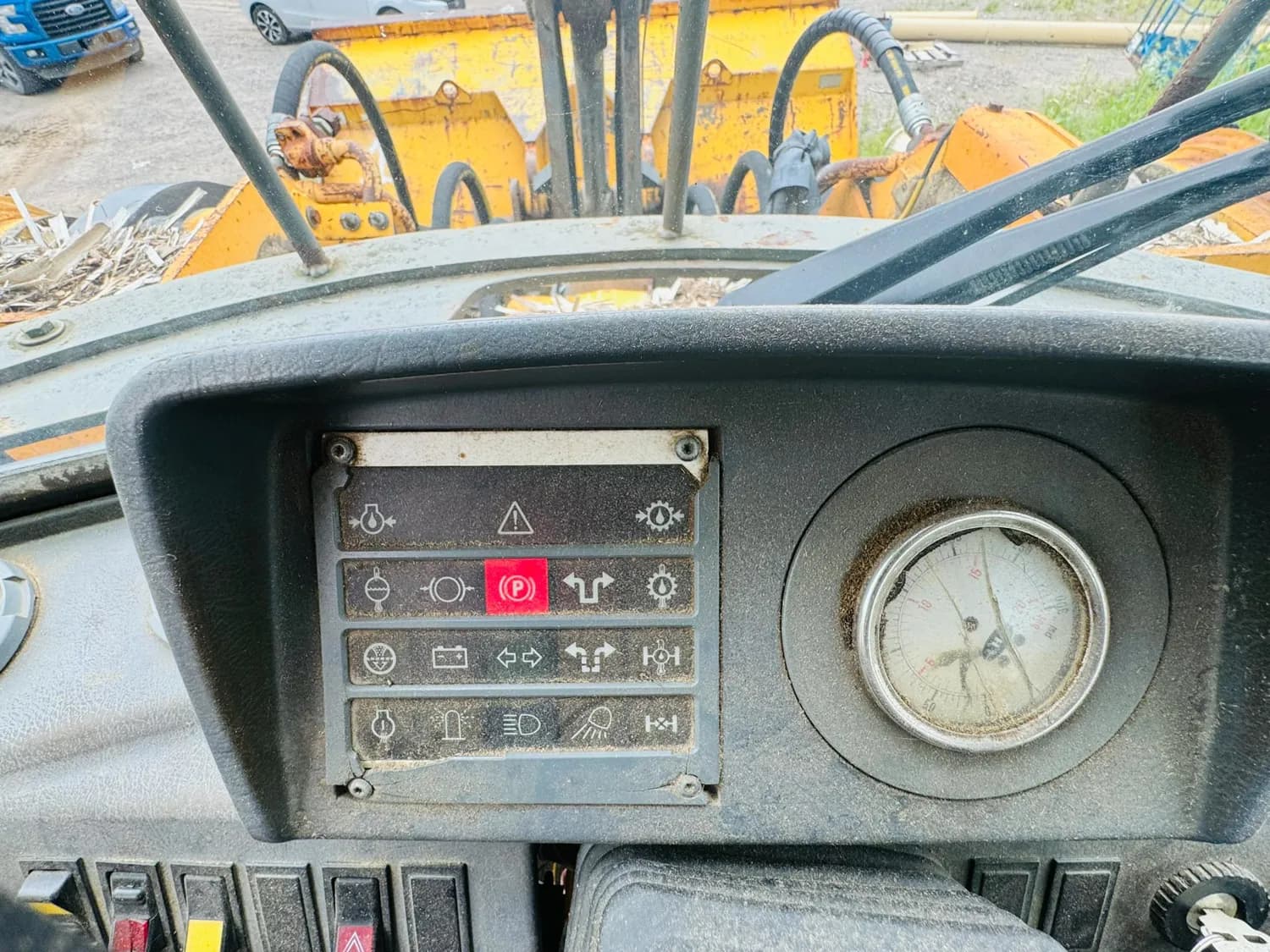 1995 VOLVO L150 — photo 6