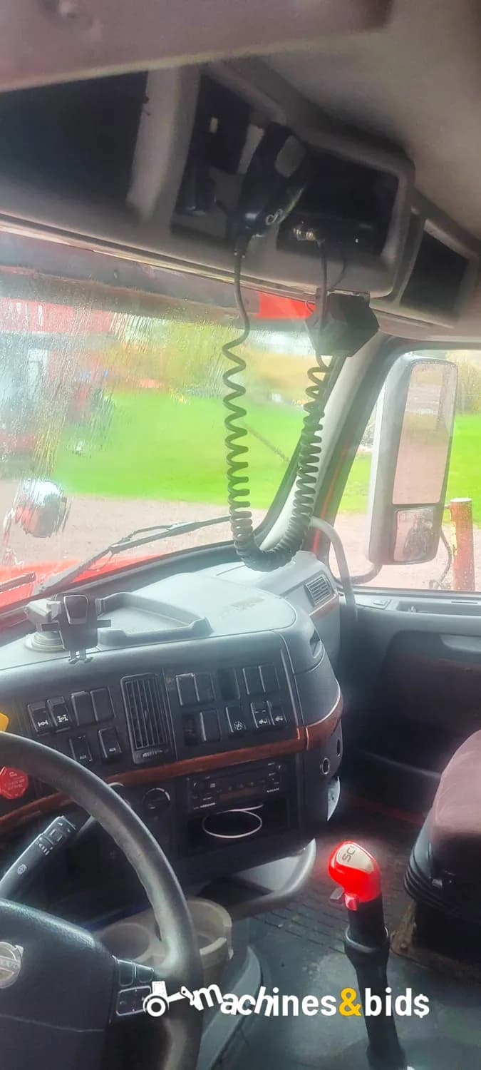 2008 VOLVO VNL64T670 — photo 3