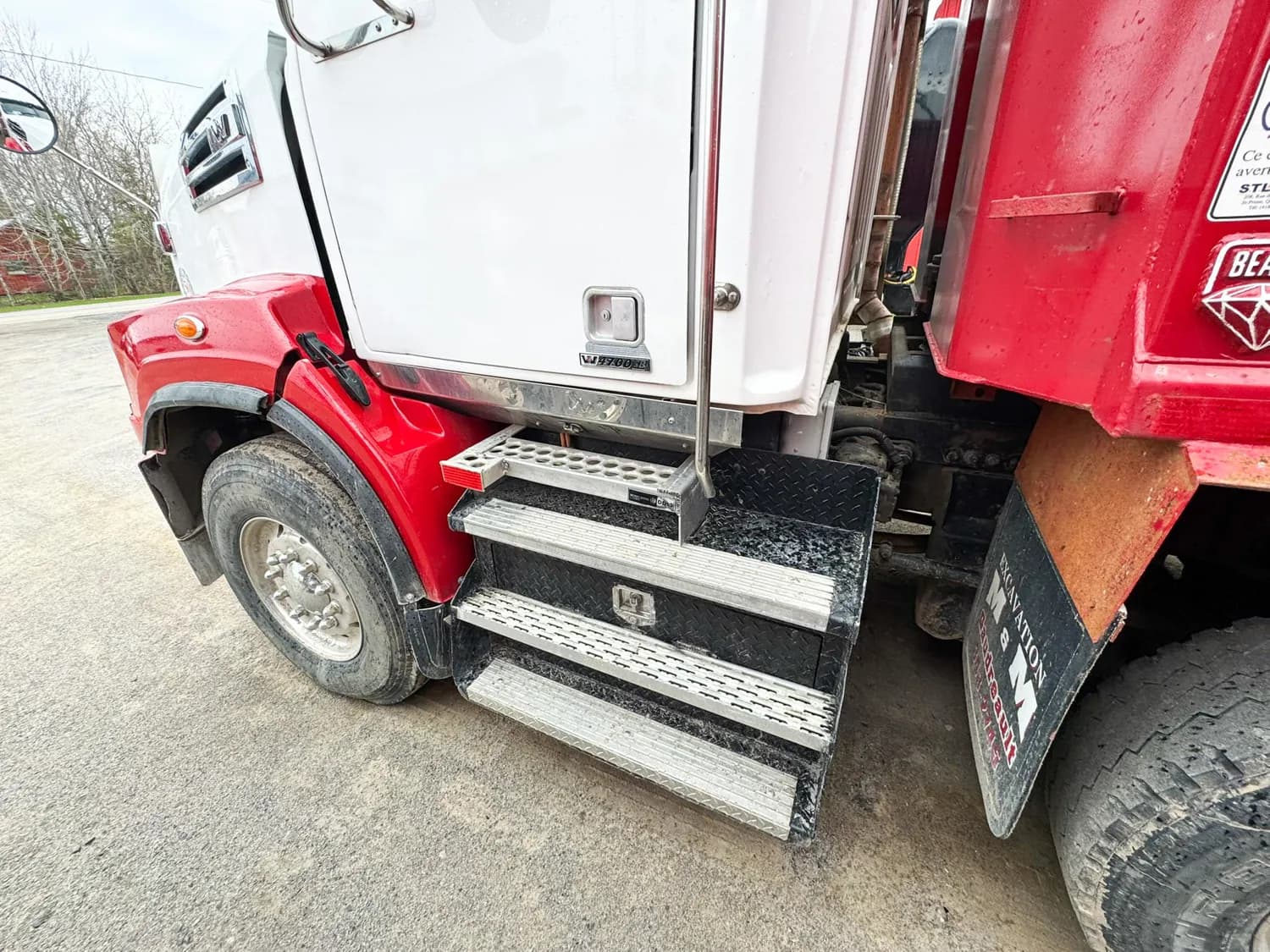 2015 WESTERN STAR 4700 — photo 14