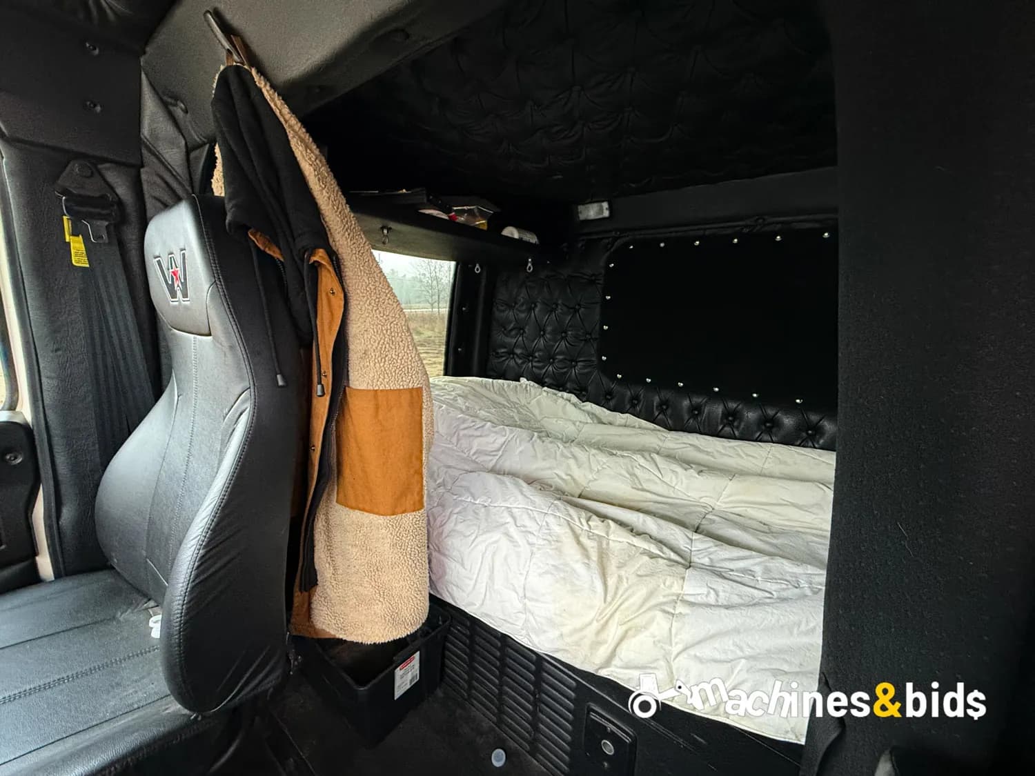 2020 WESTERN STAR 4900 — photo 20