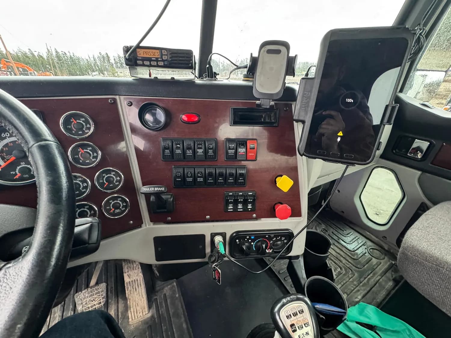 2022 WESTERN STAR 5700 — photo 21