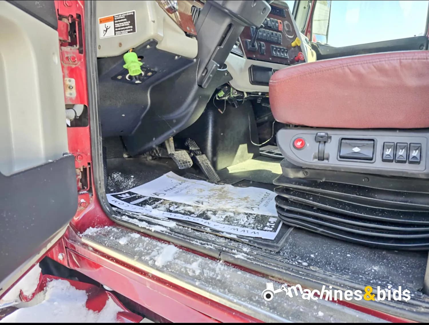2020 WESTERN STAR 5700XE — photo 6