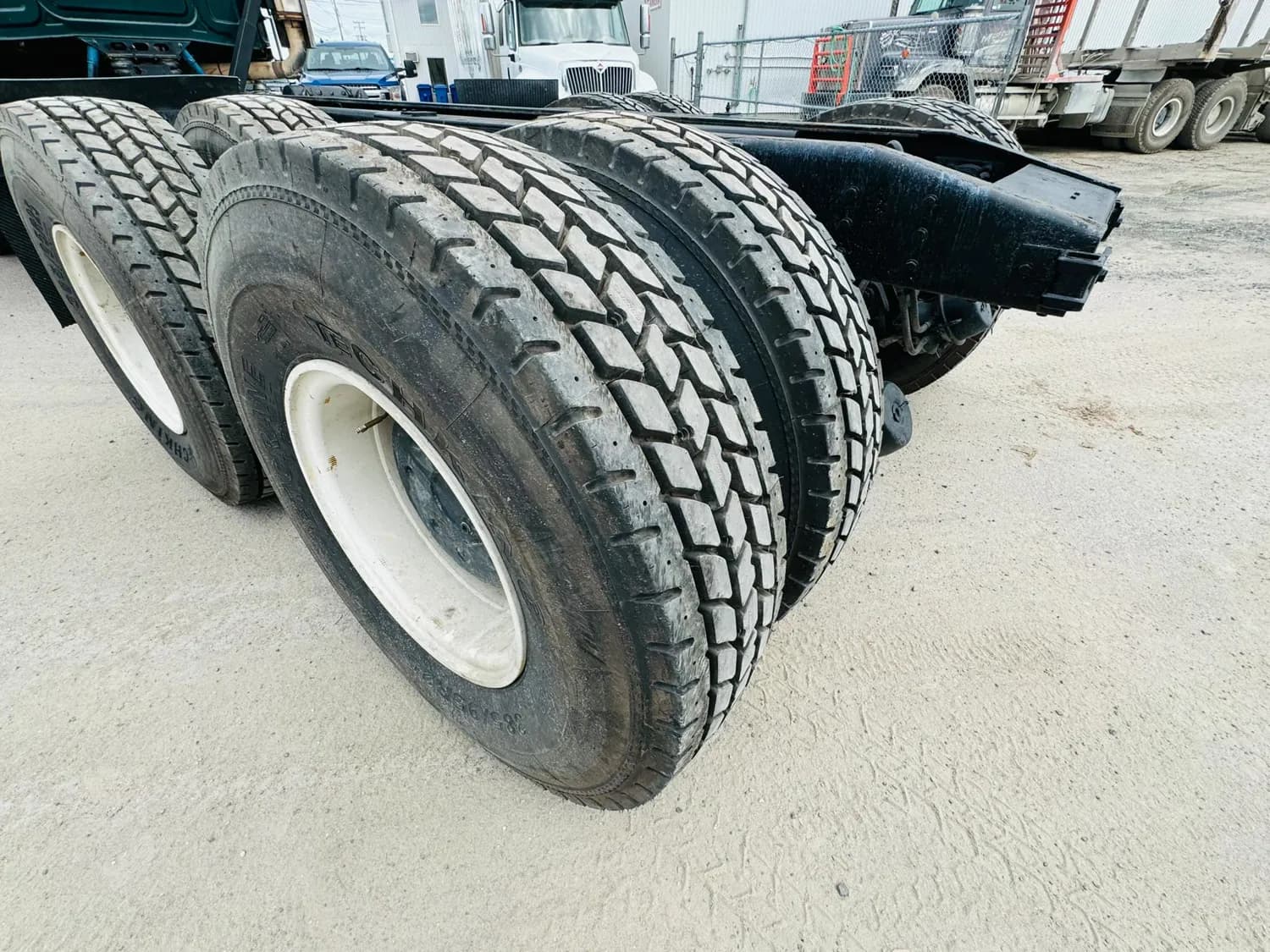 2006 WESTERN STAR 6900XD — photo 27