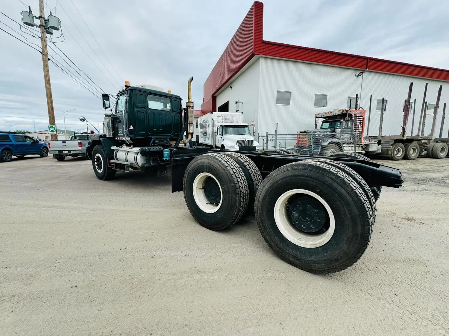 2006 WESTERN STAR 6900XD — photo 4